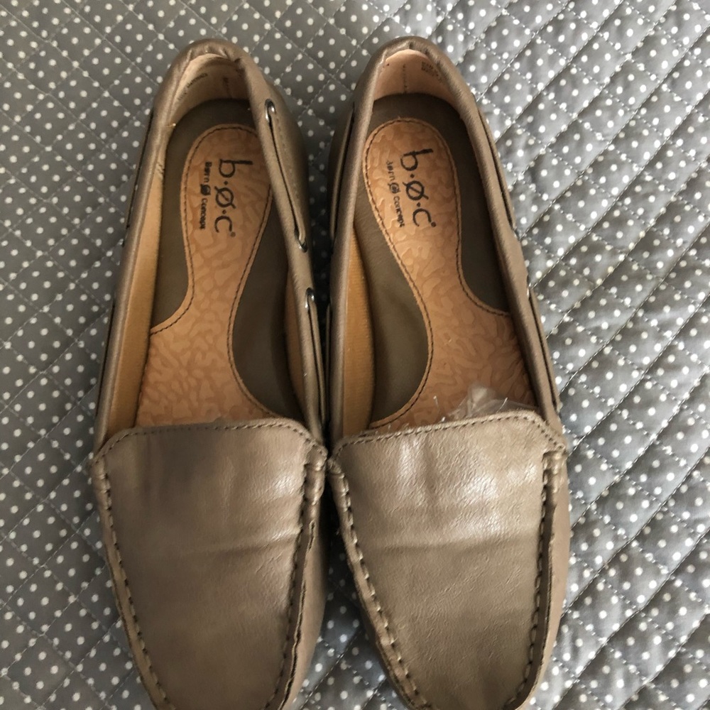 Taupe leather loafers